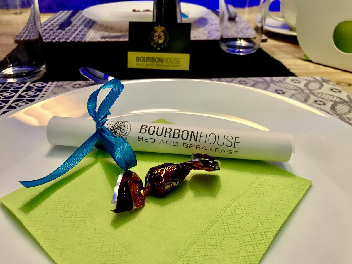 Bed and Breakfast Bourbon House Nápoles Exterior foto